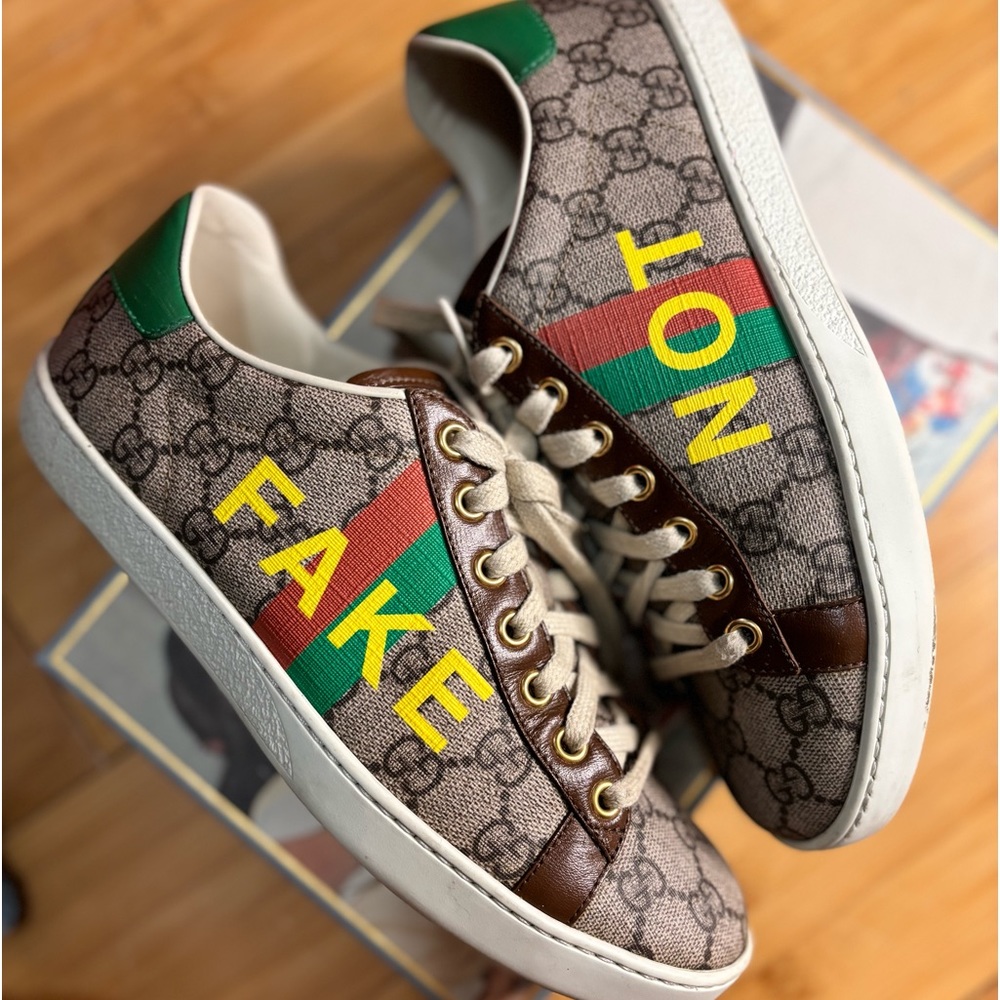 Woman’s gucci sneakers size 8 limited edition